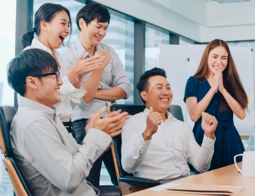 在申博太陽城學(xué)習(xí) 、成長茁壯