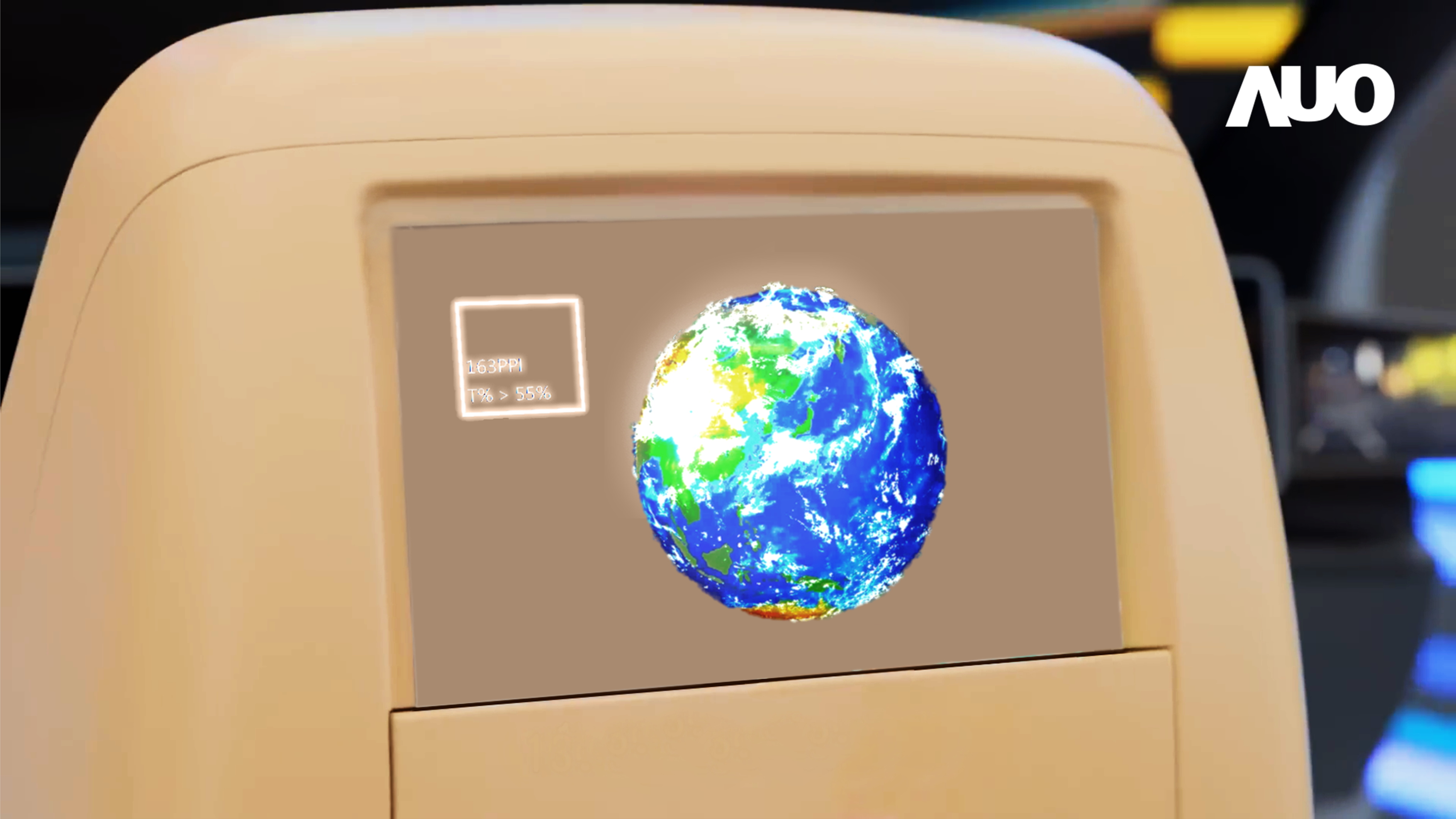 申博太陽城突破設(shè)計(jì)與制程挑戰(zhàn)，推出全球最高分辨率163ppi的13.5吋透明Micro LED面板，并積極布局智能車市場，以期拓展透明顯示應(yīng)用的可能性