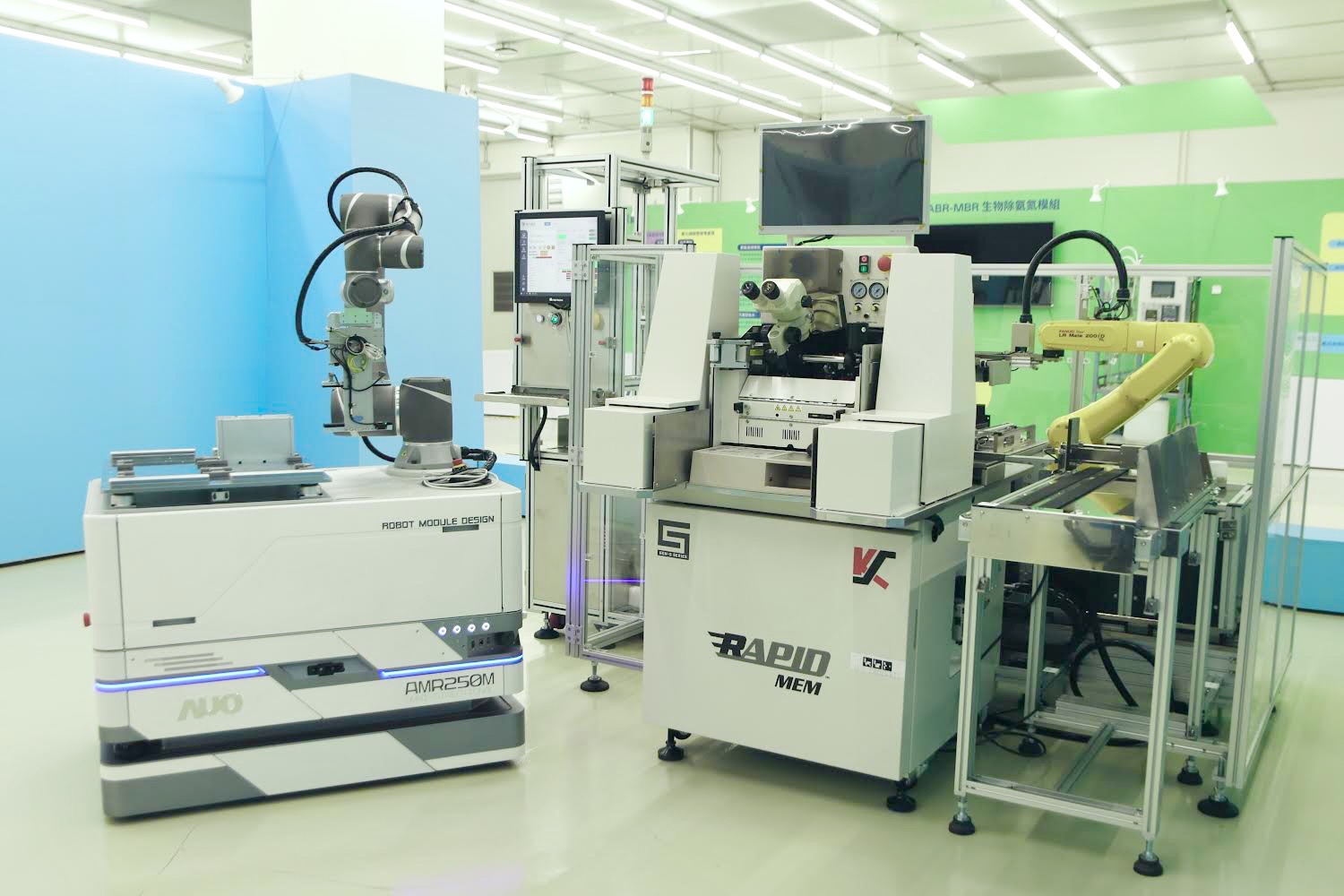 友達(dá)數(shù)位攜手半導(dǎo)體設(shè)備大廠K&S及夥伴樂宇精密，針對半導(dǎo)體封裝場域痛點(diǎn)，提供iAMHS一站式解決方案，創(chuàng)造產(chǎn)能提升至少10%的效益